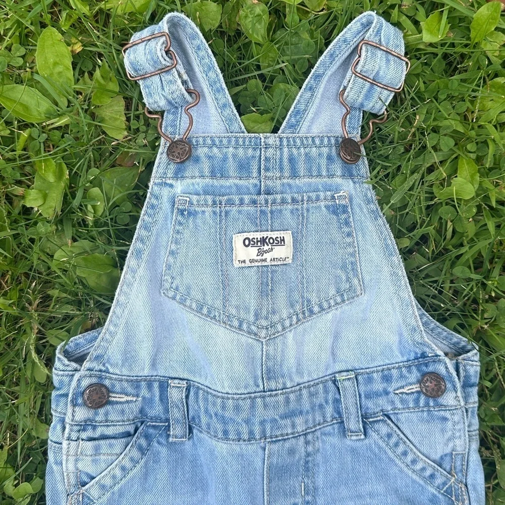 Vintage Oshkosh B’Gosh Toddler Girls Vestbak Denim Bibs Overalls Size 18M Cotton